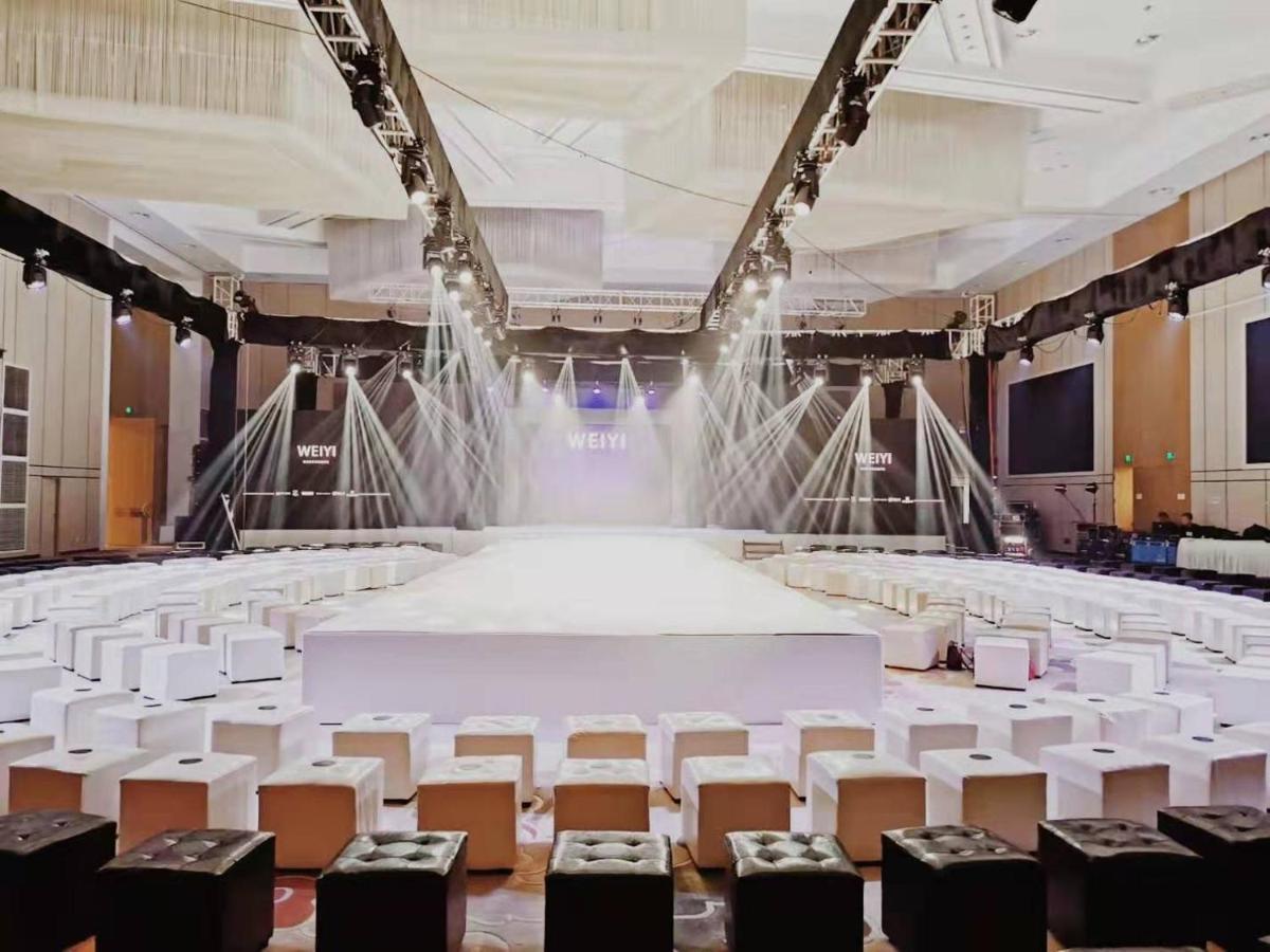 Howard Johnson Xiangyu Plaza Linyi Linyi  Zewnętrze zdjęcie