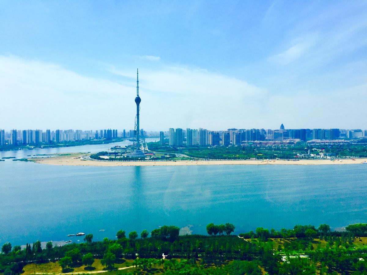 Howard Johnson Xiangyu Plaza Linyi Linyi  Zewnętrze zdjęcie